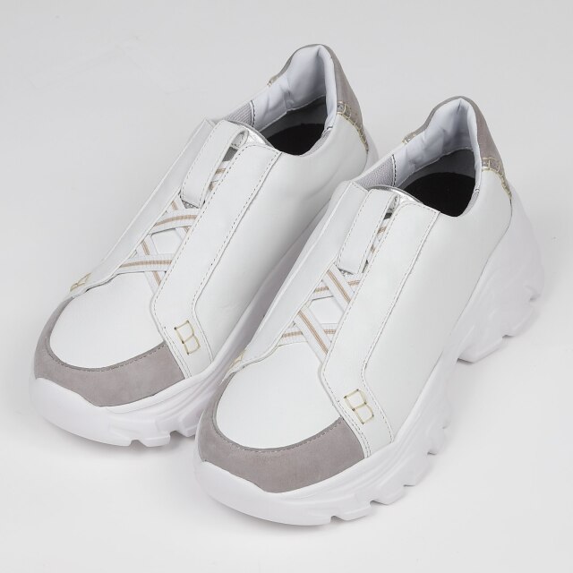 KISCO（キスコ）クロスゴムブラッチャースニーカー　ホワイト