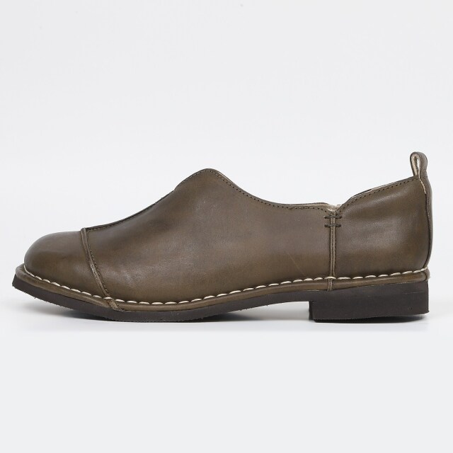 KISCO（キスコ）アウトステッチVカット軽量シューズ カーキ｜BARCLAY