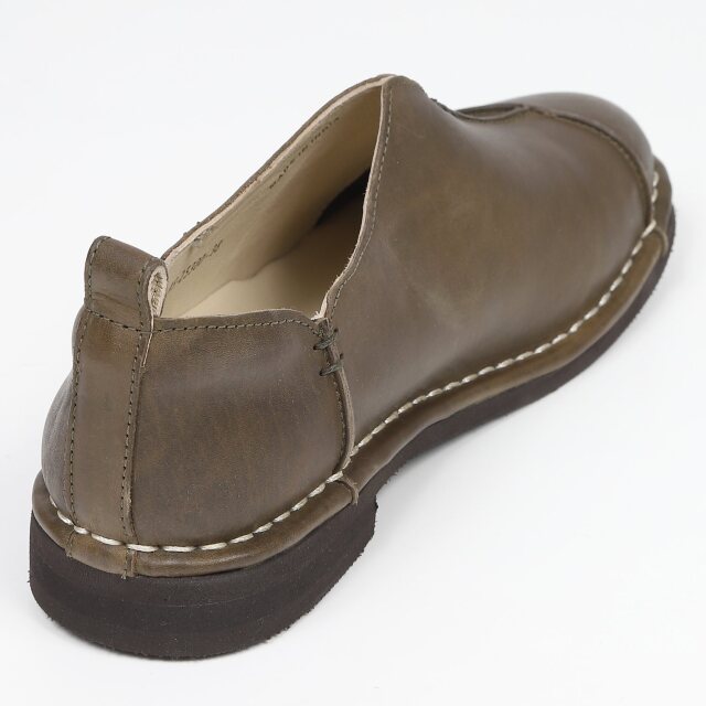 キッシー15900 KISCO（キスコ）アウトステッチVカット軽量シューズ カーキ｜BARCLAY