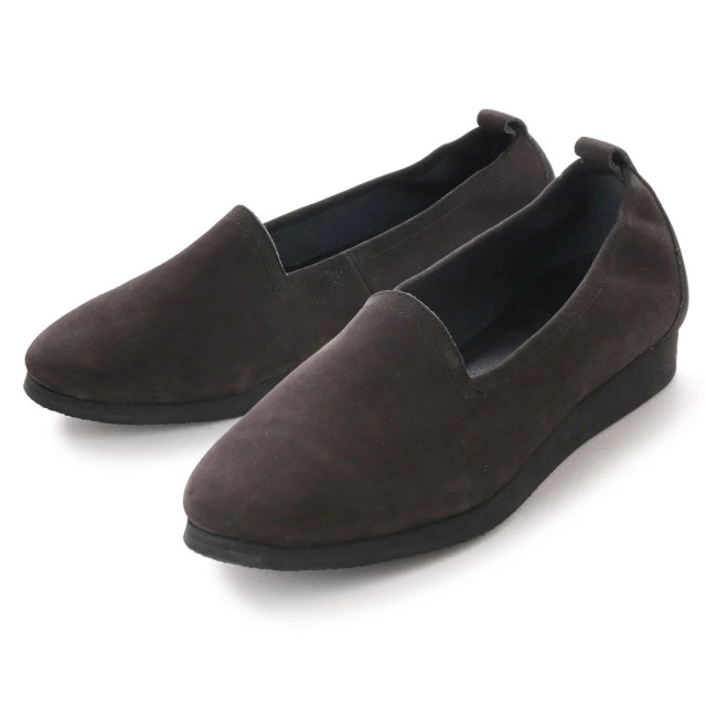 【OUTLET】KISCO（キスコ）カジュアルベーシックローヒールシューズ　ブラック