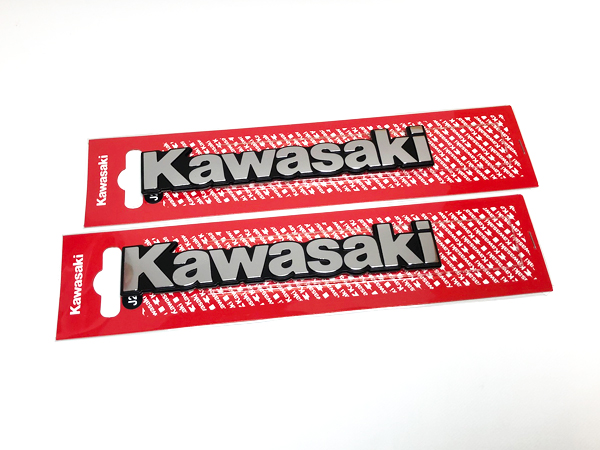専用です(*≧∀≦*) カワサキ 純正 タンク エンブレム Kawasaki シルバー文字