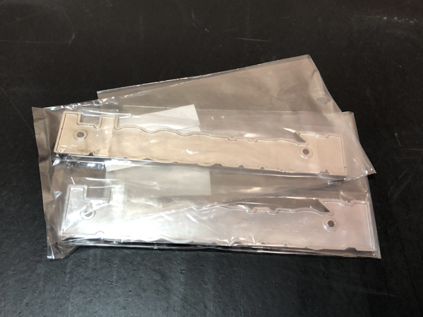 カワサキ Kawasaki 純正 タンク エンブレム ネジ止めタイプ 白文字