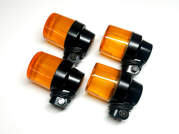 ヨーロピアン ウインカー CGC 300型 電球無 ブラック塗装仕上 ボディー オレンジレンズ 4個セット