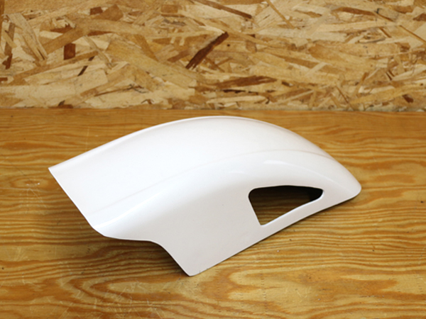 ゼファー400Z2仕様外装キット タイガー（パールホワイト/ゴールド）