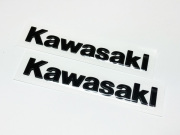 Kawasaki　真鍮製タンクエンブレム　曲げ加工済み　左右２枚セット　未使用 Kawasaki 真鍮製タンクエンブレム 曲げ加工済み 左右2枚セット