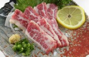 馬刺し 霜降り（トロ）100ｇ
