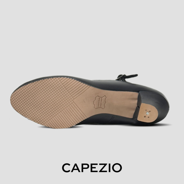 CAPEZIO（カペジオ）キャラクターシューズ700 T-STRAP/BLACK（黒）