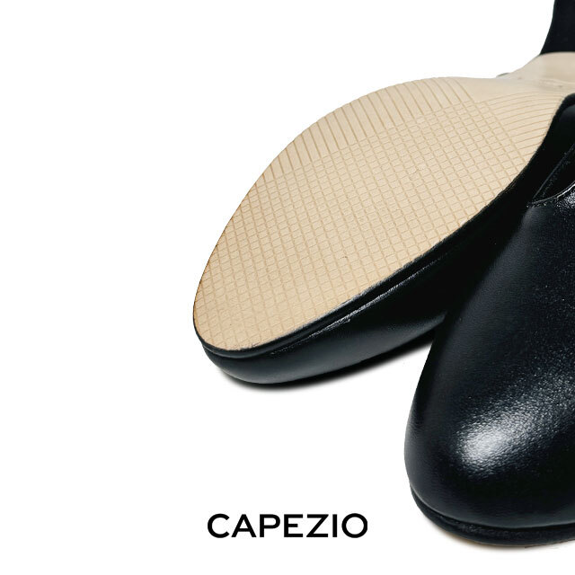 CAPEZIOキャラクターシューズ750（黒）