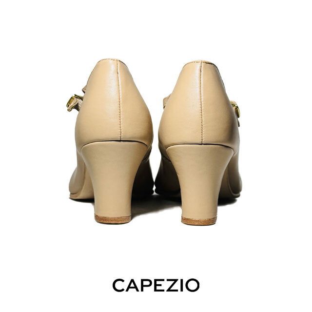 CAPEZIOキャラクターシューズ750（ベージュ）