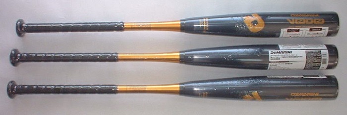 2018年モデル ディマリニ・ヴードゥ ウィルソン 中学硬式用バット WTDXJHRVP