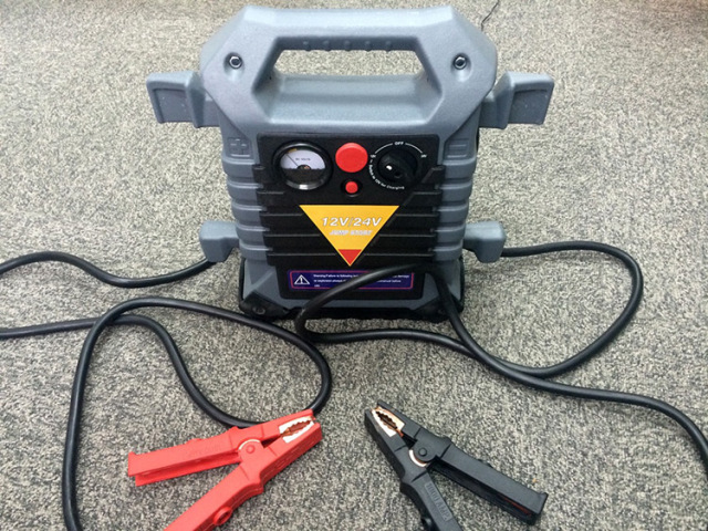 軽量ハイパワーブースター 楽天市場】【ランキング受賞！】 ジャンプスターター パワーブースター