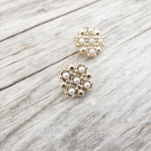 スワロフスキービジューボタン