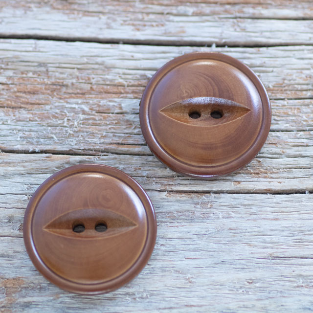 BT038 ツゲボタン 2穴 25mm 46ブラウン 猫目ウッドボタン