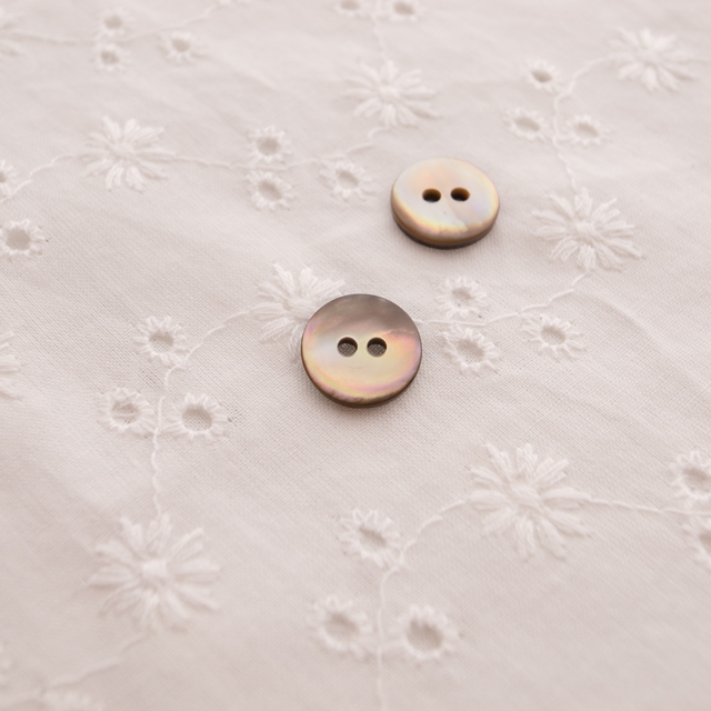 【丸型(定番)】茶蝶貝 貝ボタン#00150 2穴11.5mm