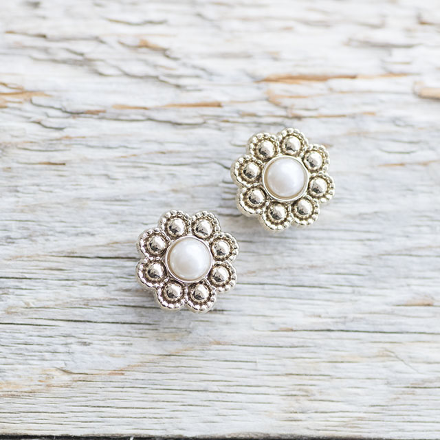 【ビジューボタン（装飾ボタン）】パール×メタルボタン 1穴 ＃BT206  13mm C/#UG ゴールド