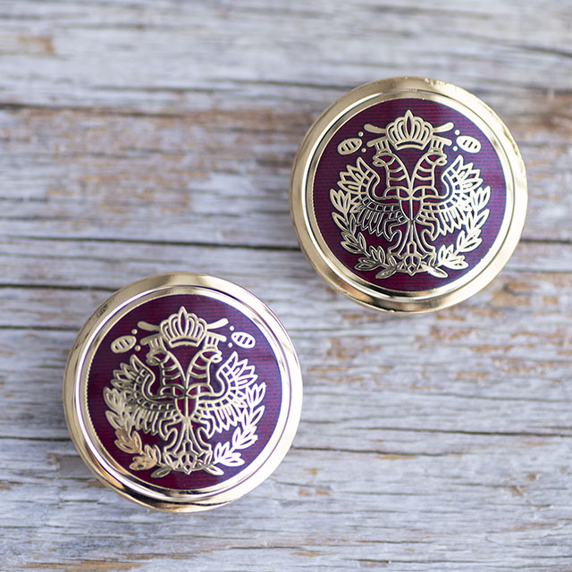 ブレザーボタン