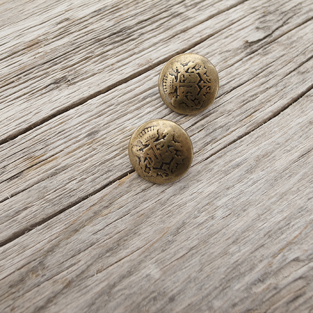 メタルエンブレムボタン