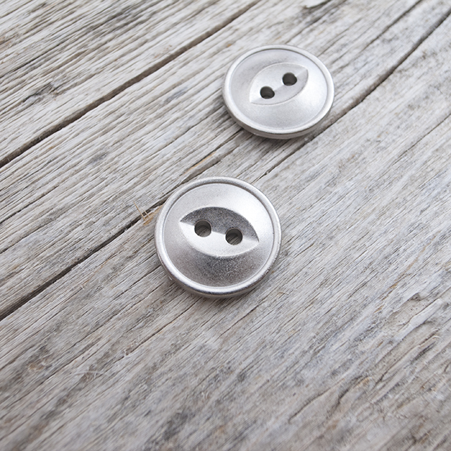 メタルキャッツアイボタン