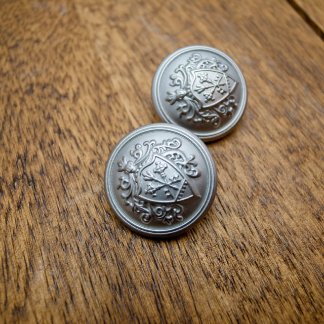 【丸型(エンブレムボタン)】真鍮ボタン#DM108 1穴２５mm　C/#SM