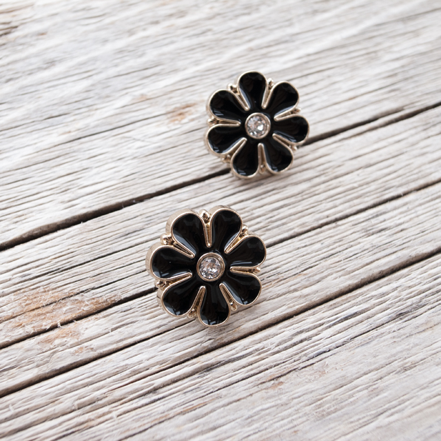 ビジューボタン