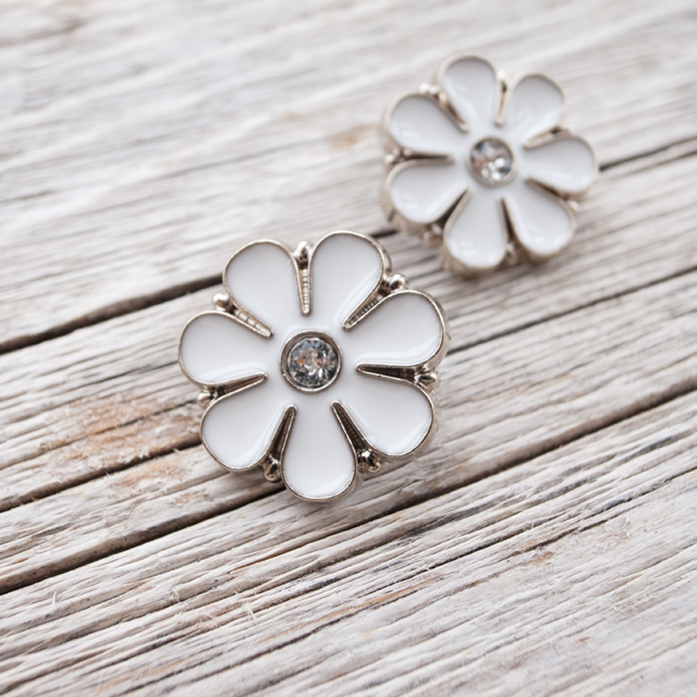 ビジューボタン