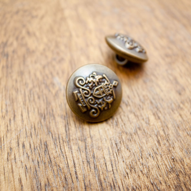 【丸型(エンブレムボタン)】真鍮ボタン#M950 1穴18mm　C/#AG