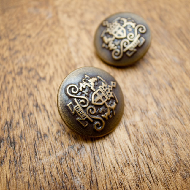 【丸型(エンブレムボタン)】真鍮ボタン#M950 1穴23mm　C/#AG