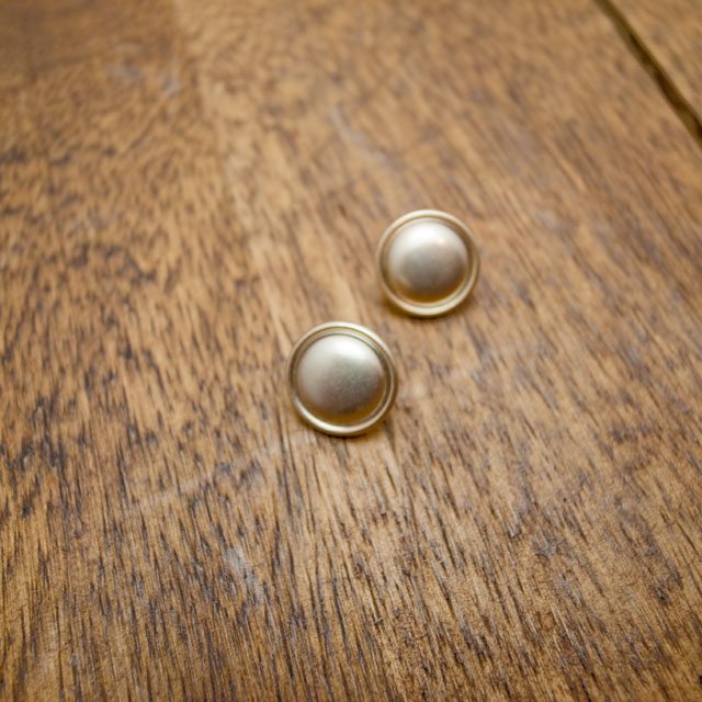 【丸型(シンプル足付きボタン)】真鍮ボタン#Ｍ９７０ 1穴13mm　C/#FG