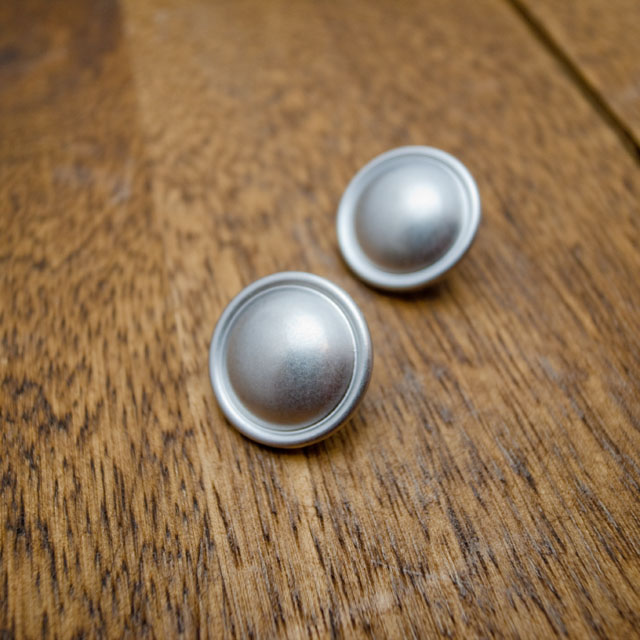 【丸型(シンプル足付きボタン)】真鍮ボタン#Ｍ９７０ 1穴18mm　C/#ＦＳ