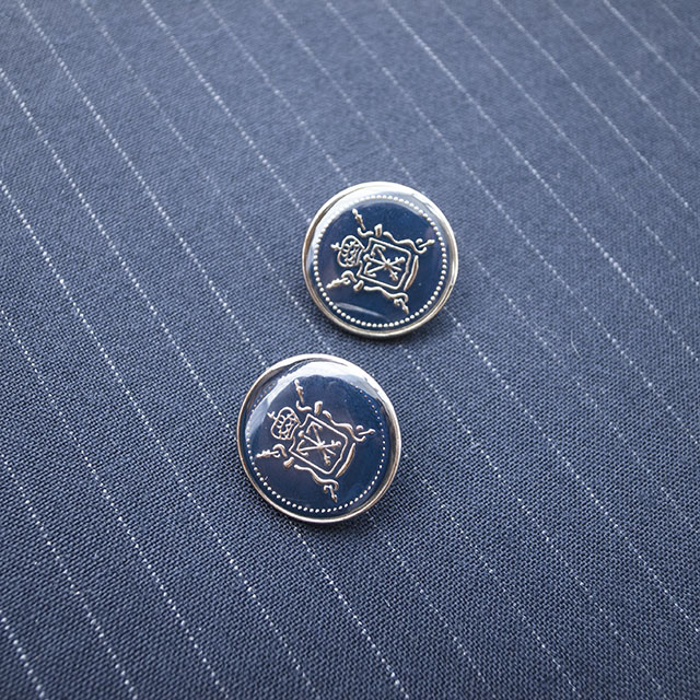 エポキシメタルボタン