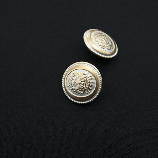 メタルエンブレムボタン