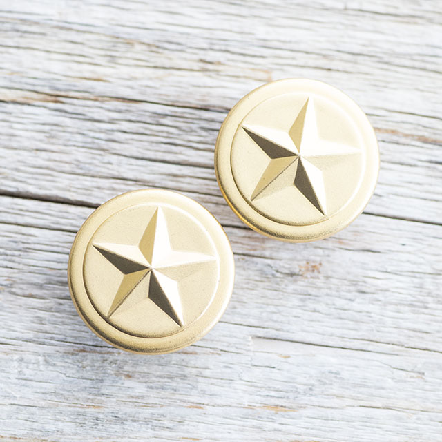 コンチョボタン