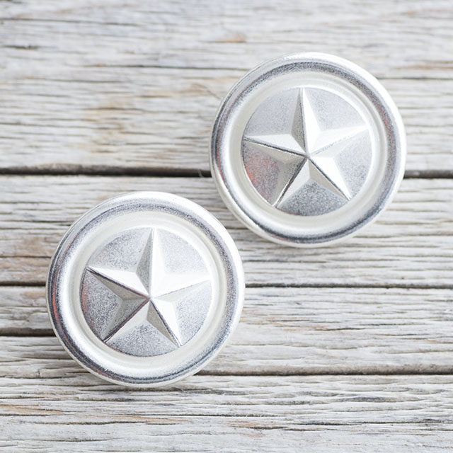 コンチョボタン