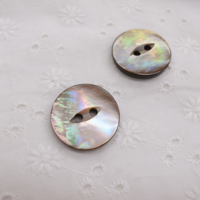貝蝶 茶蝶貝 23mm|貝ボタン□タカシマ□