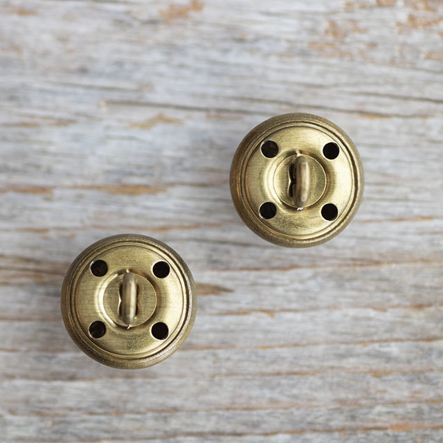 百合の紋章ボタン