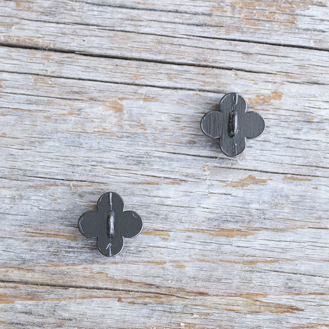お花のメタルボタン 10mm |メタルボタンの卸通販 《タカシマ》