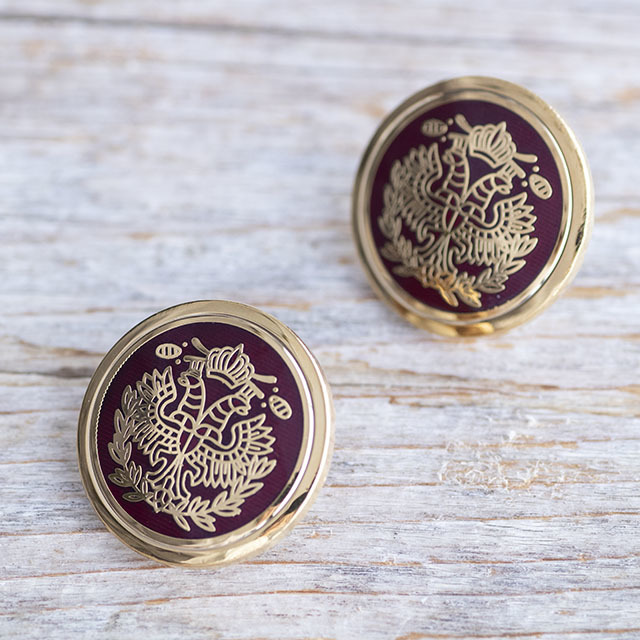 ブレザーボタン