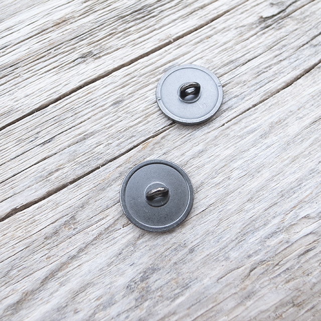 フラットメタルボタン 18mm <メタルボタン卸通販 タカシマ＞