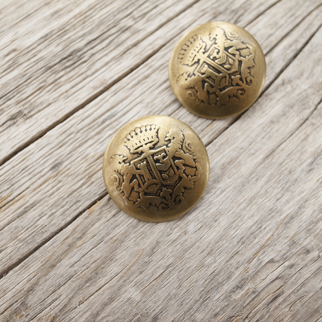 メタルエンブレムボタン