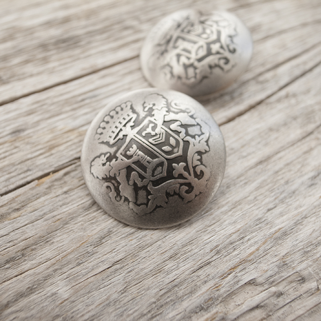 メタルエンブレムボタン