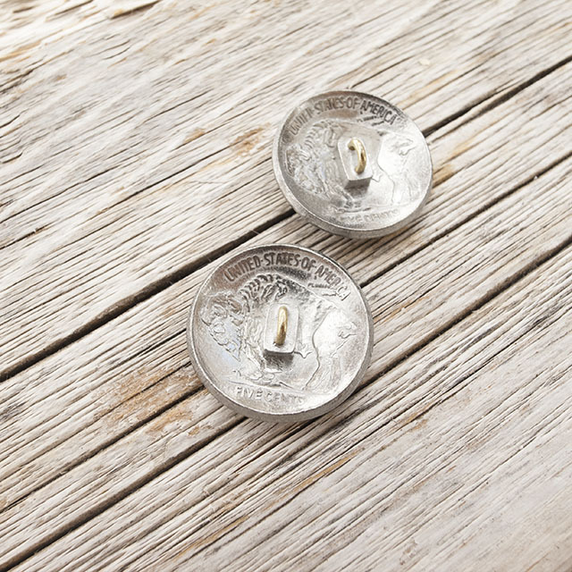 メタルボタン　コンチョ