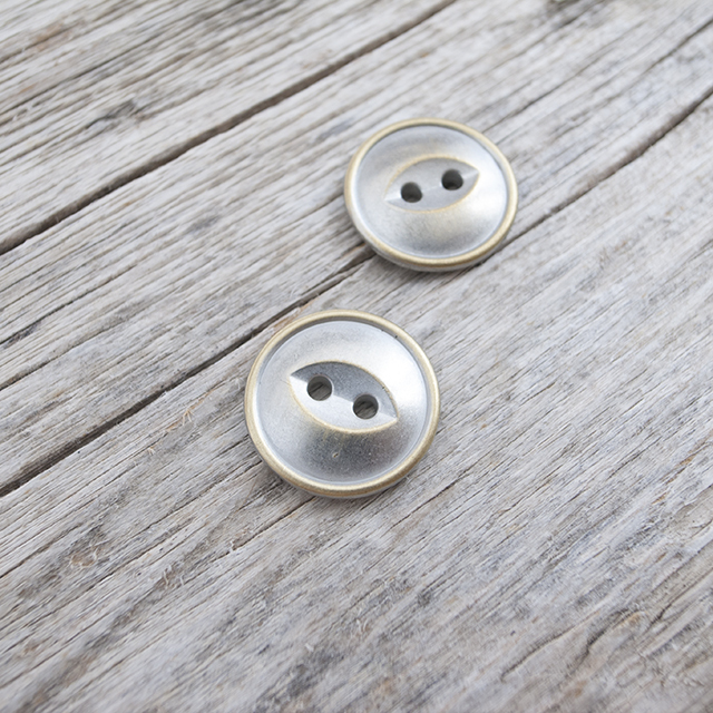 メタルキャッツアイボタン