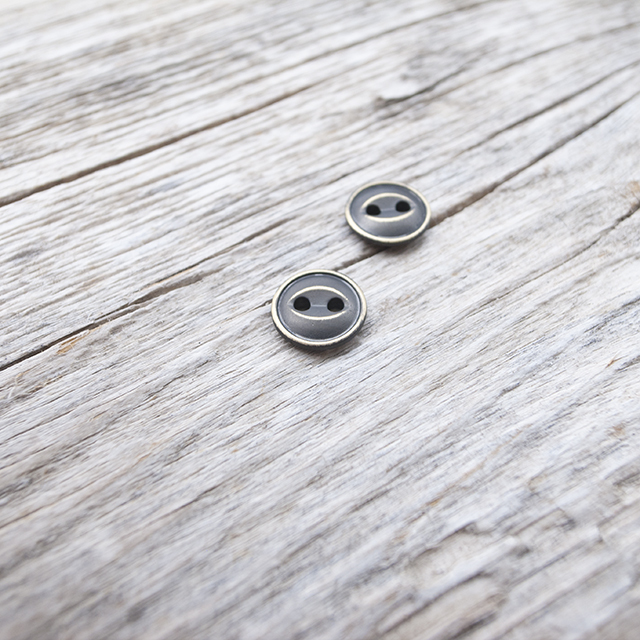 メタルキャッツアイボタン