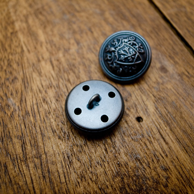【丸型(エンブレムボタン)】真鍮ボタン#DM108 1穴２１mm　C/#ASM