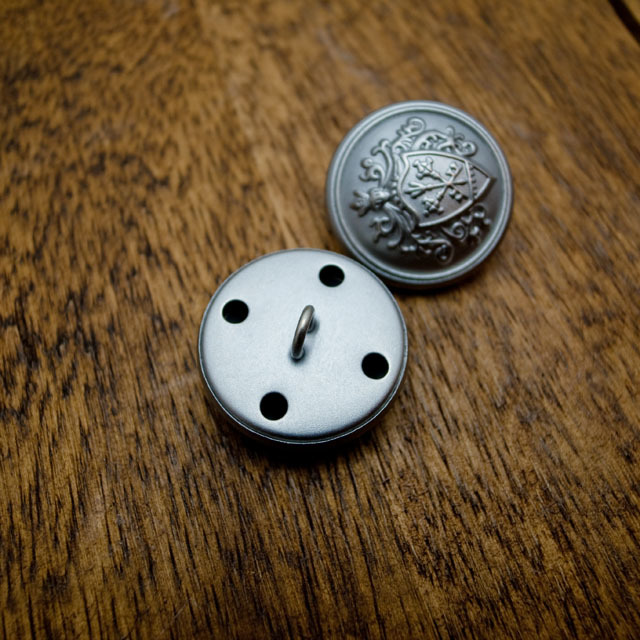【丸型(エンブレムボタン)】真鍮ボタン#DM108 1穴２５mm　C/#SM