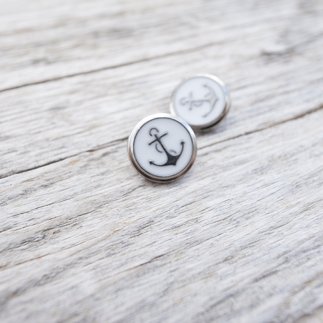 メタルスモールボタン