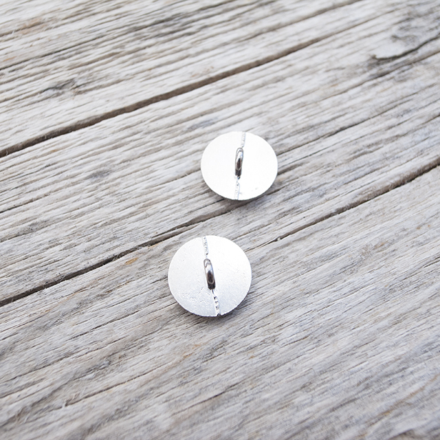 メタルスモールボタン