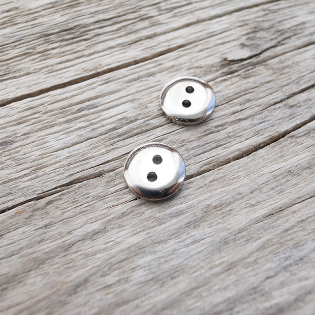 メタルスモールボタン