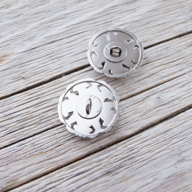 ビジューボタン 18mm |装飾ボタンの卸通販 《タカシマ》