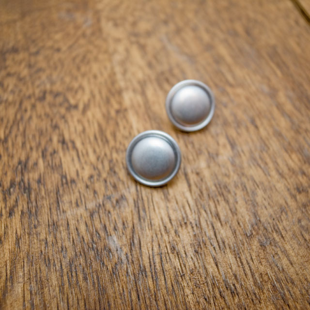 【丸型(シンプル足付きボタン)】真鍮ボタン#Ｍ９７０ 1穴13mm　C/#ＦＳ